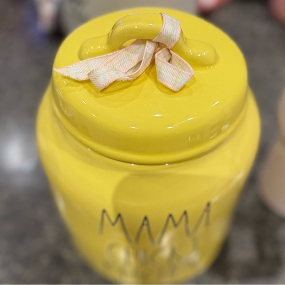 Rae Dunn Yellow MAMA CHICK’S KITCHEN RARE! HTF - Picture 3 of 3
